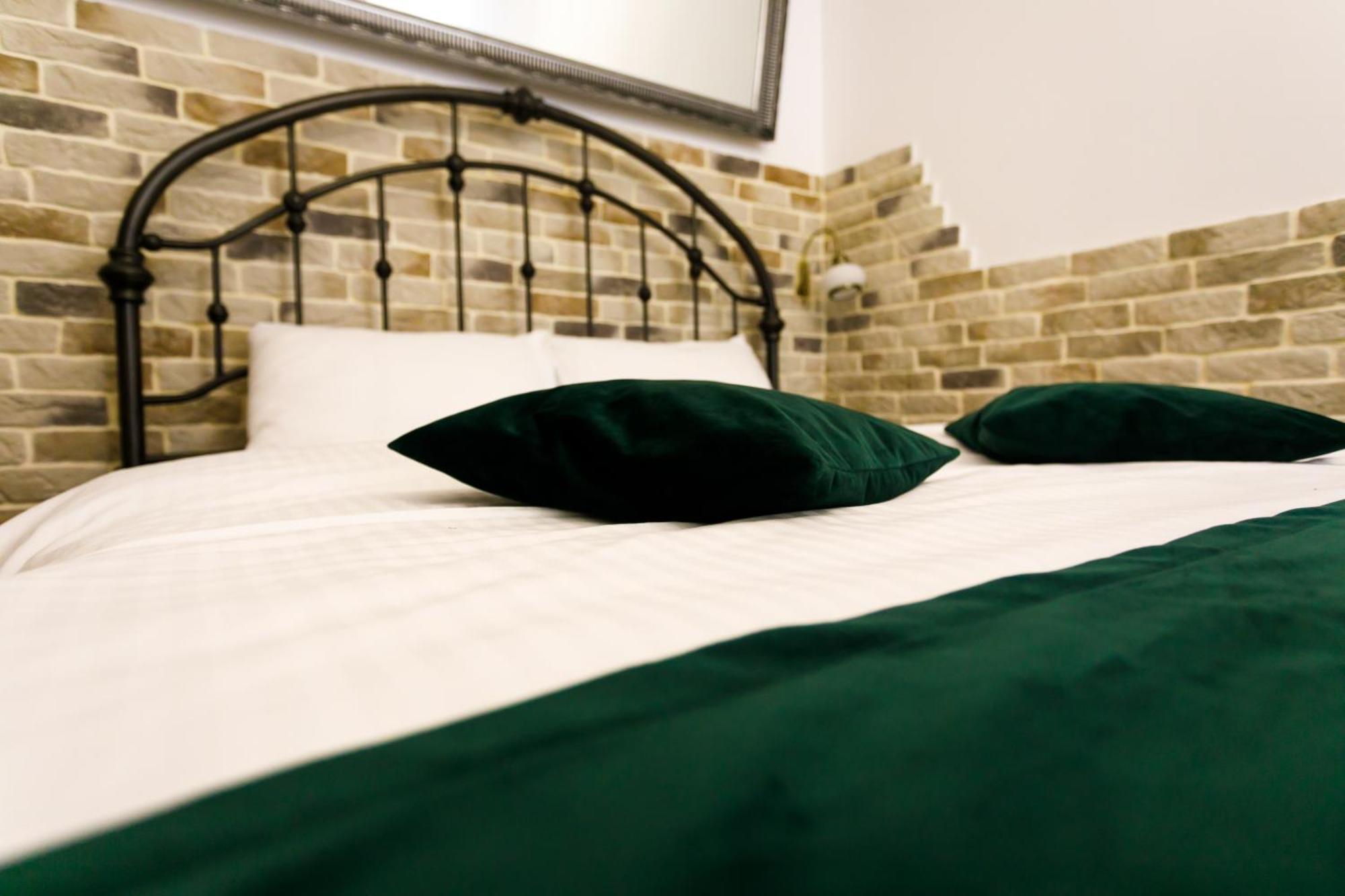 Gong Apartments Сибиу Экстерьер фото